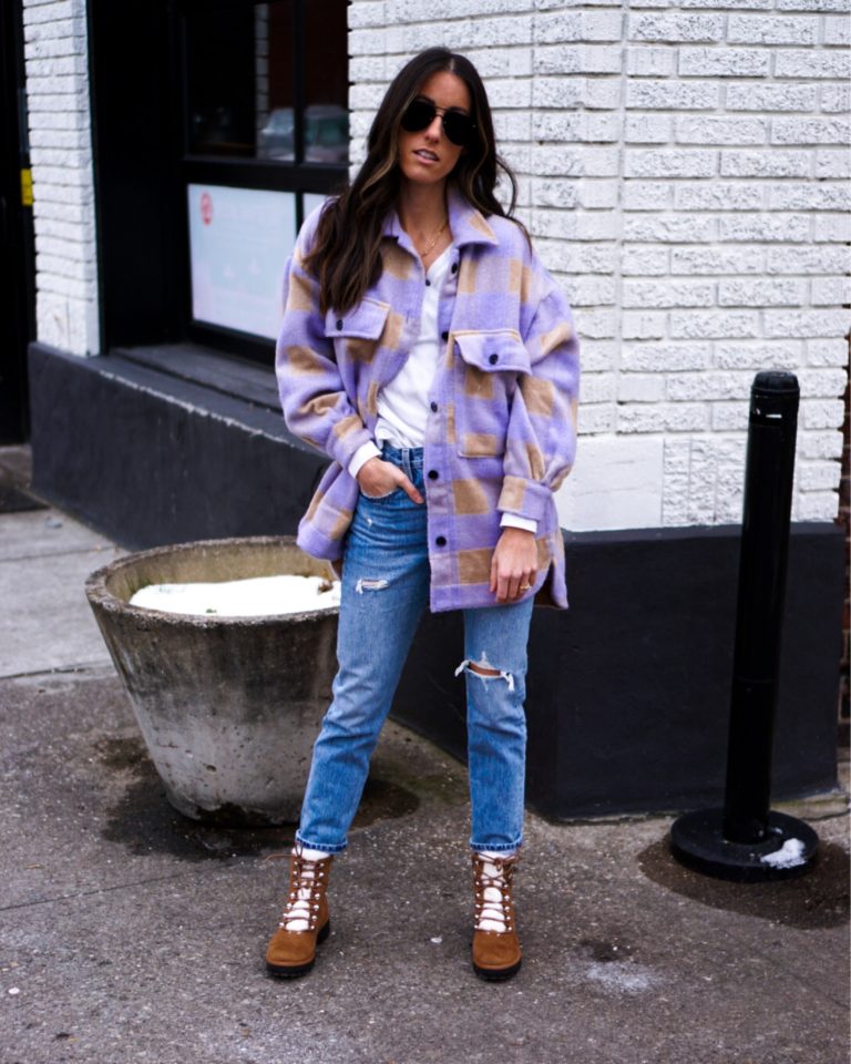 Shoes to Wear with Mom Jeans Outfits