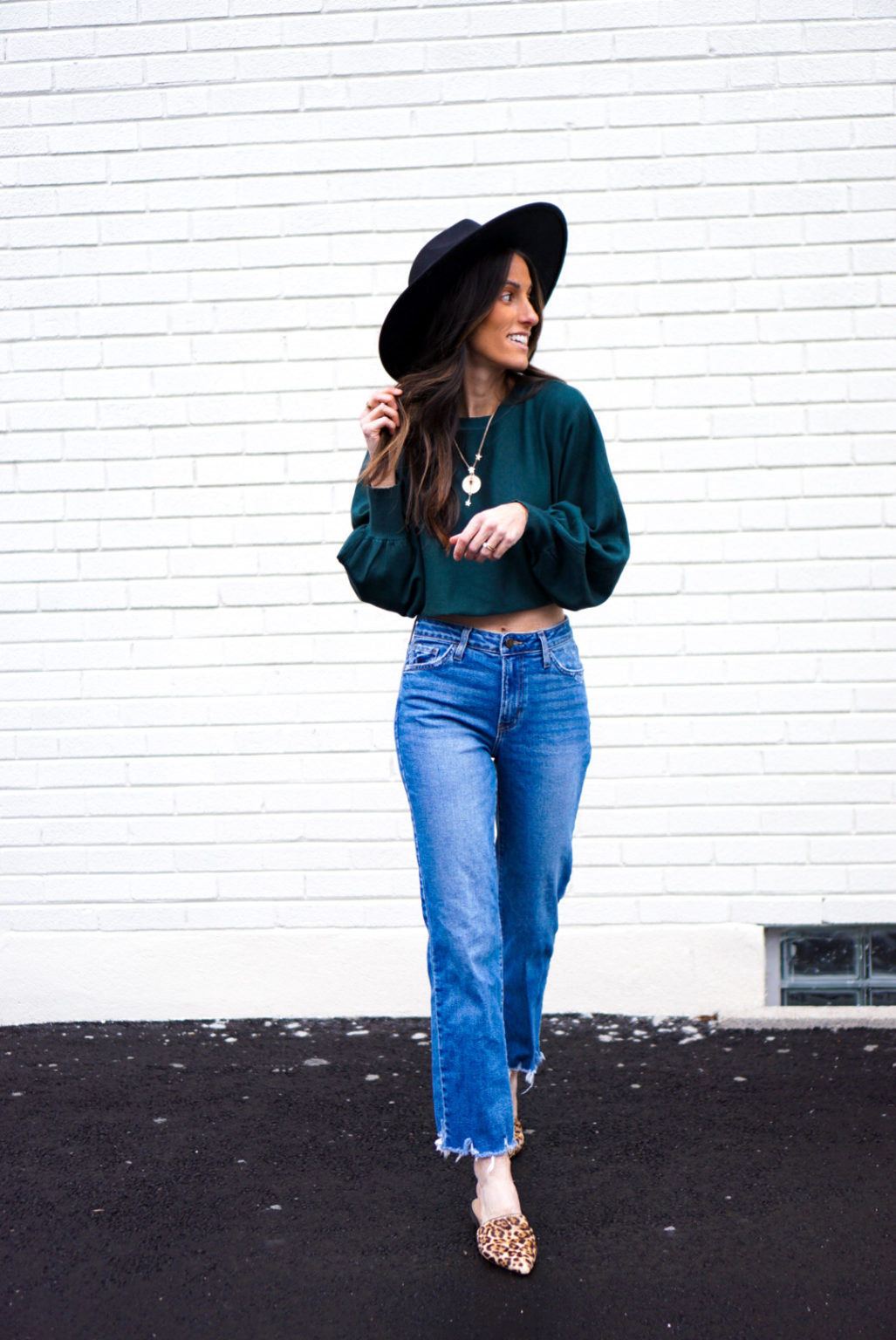 4 Ways to Style Mom Jeans in Winter Sisters Guide to Style