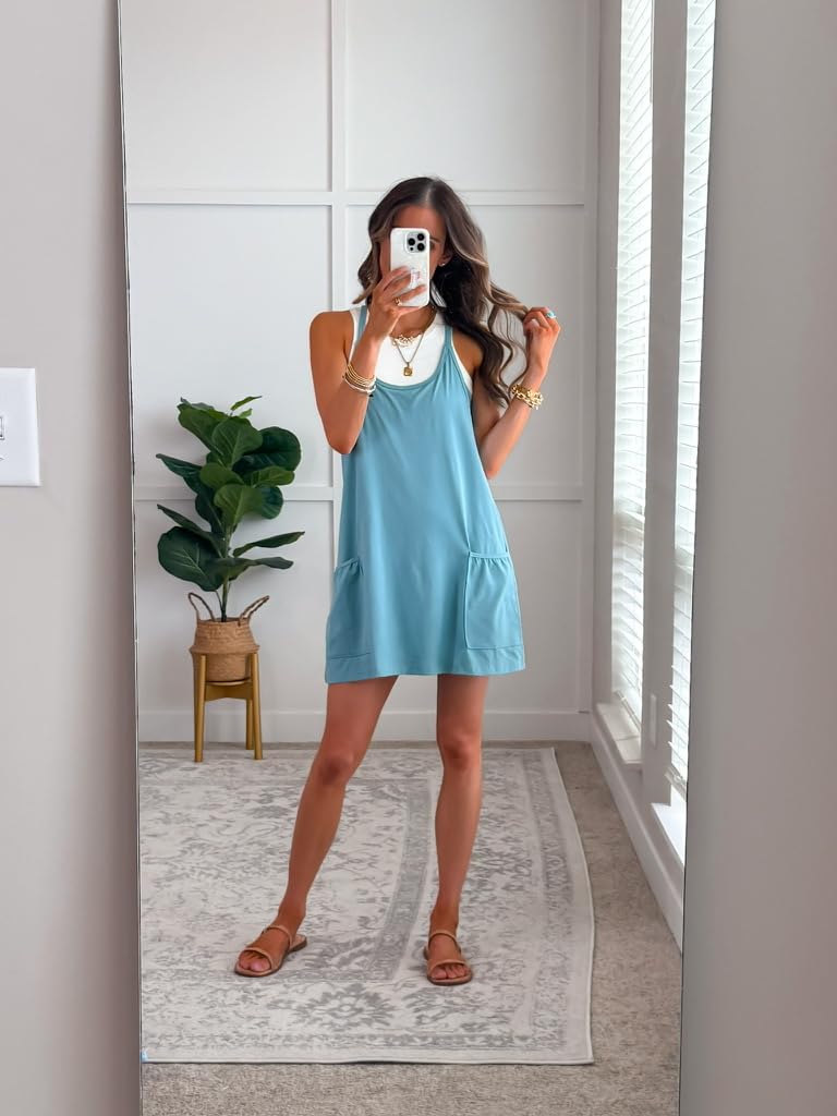 Comfortable Mom on the go outfits
